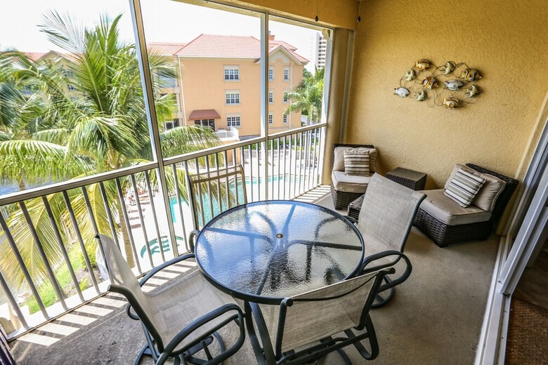Bella Lago 343