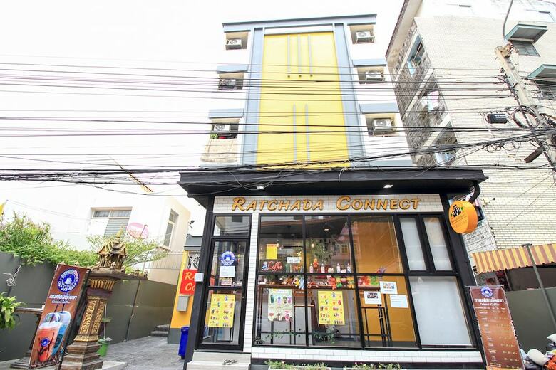 Hotel Oyo 265 Ratchada Connect