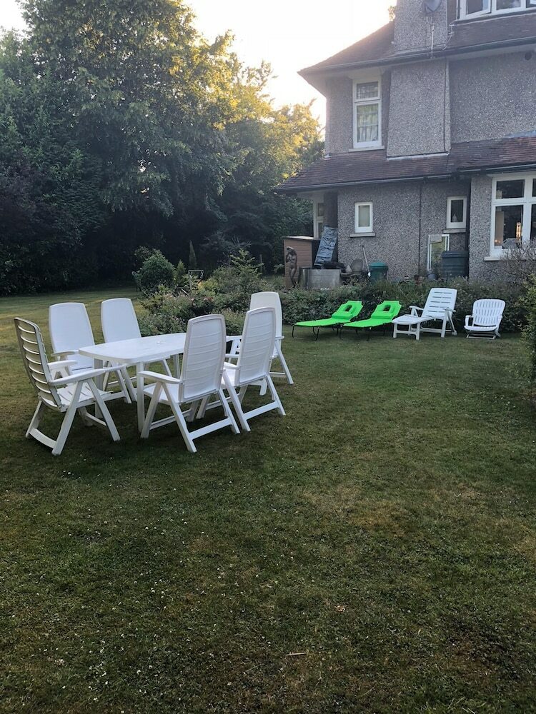 Hotel Discoveries House