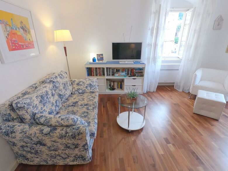 Apartment Hvar Piazza