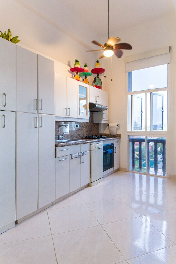 Apartamentos Old City Deluxe Condo By Nomad Guru