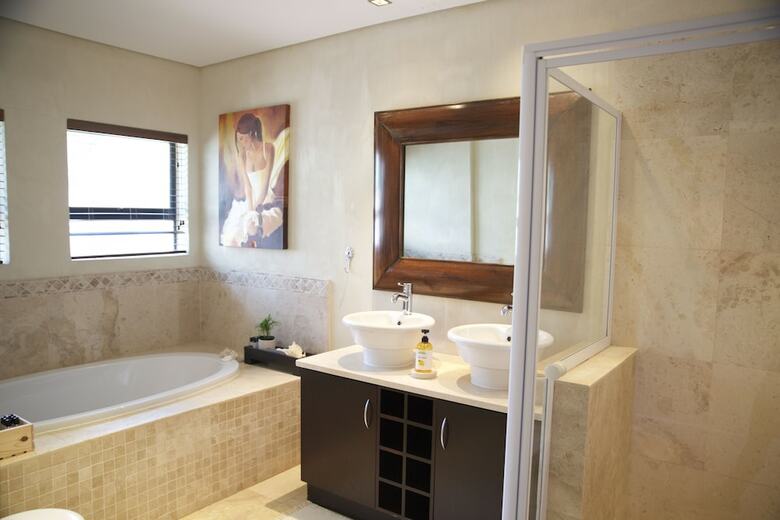 Oceana Villa Self Catering