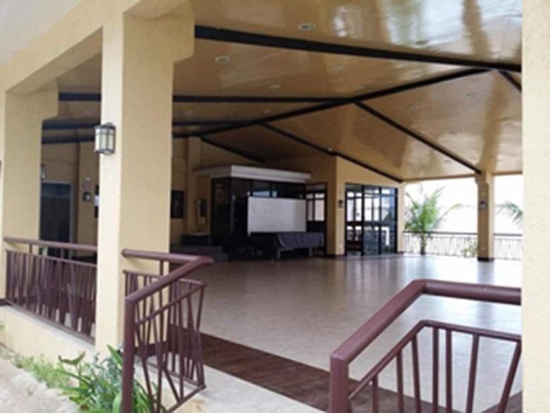 Hotel Palm Seaside Inn And Beach Resort