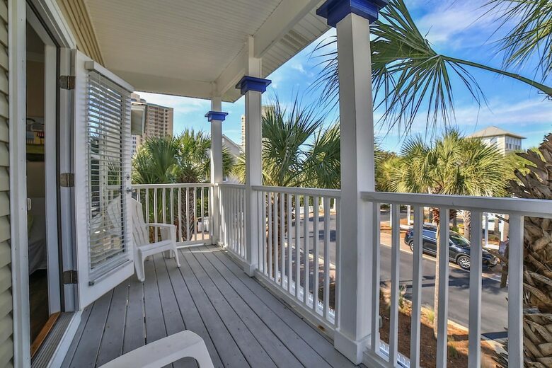 Ocean View Abode Luxurious 4bd, Walk To Beach!
