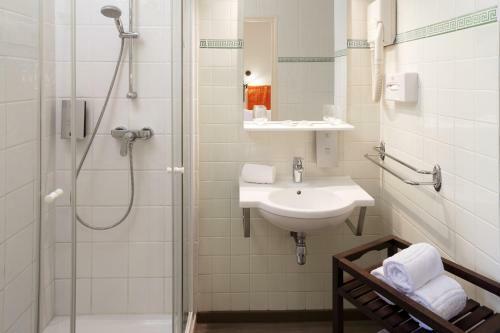 Logis Hotel Les Cedres