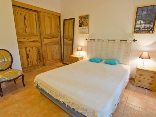 Holiday Home Les Cotes St Martin Castillon