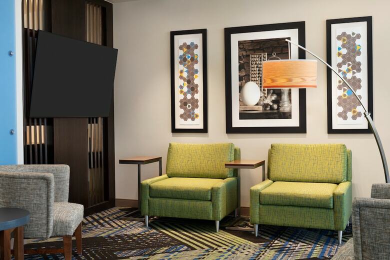 Hotel Holiday Inn Express & Suites Beaver Dam