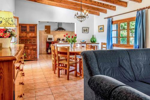 Villa Les Oliveras