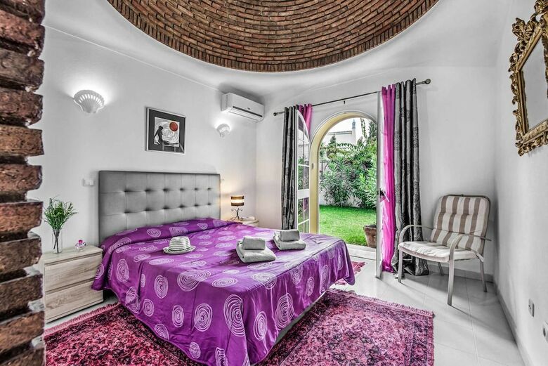 Villa Arines