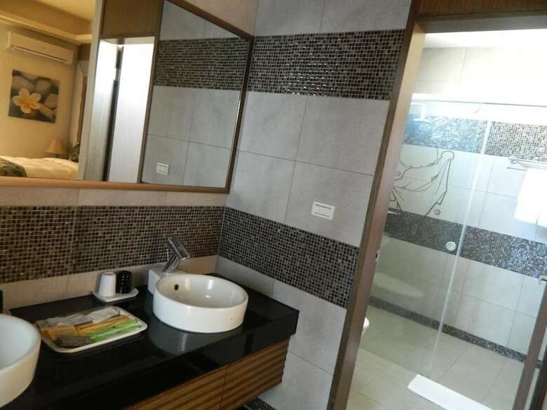 The Domed Tile Bb
