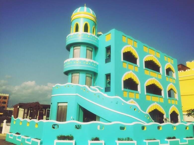 The Domed Tile Bb