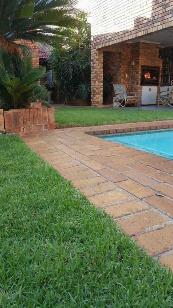 Acquila Bed And Breakfast