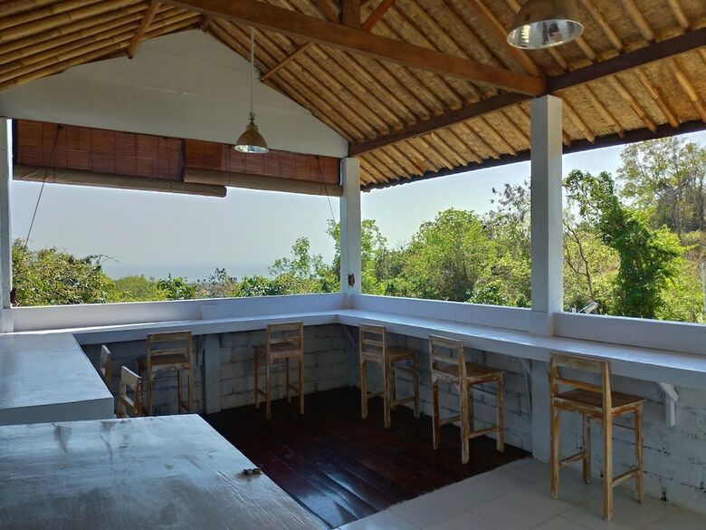 Bed & Breakfast The Pande Hill Homestay