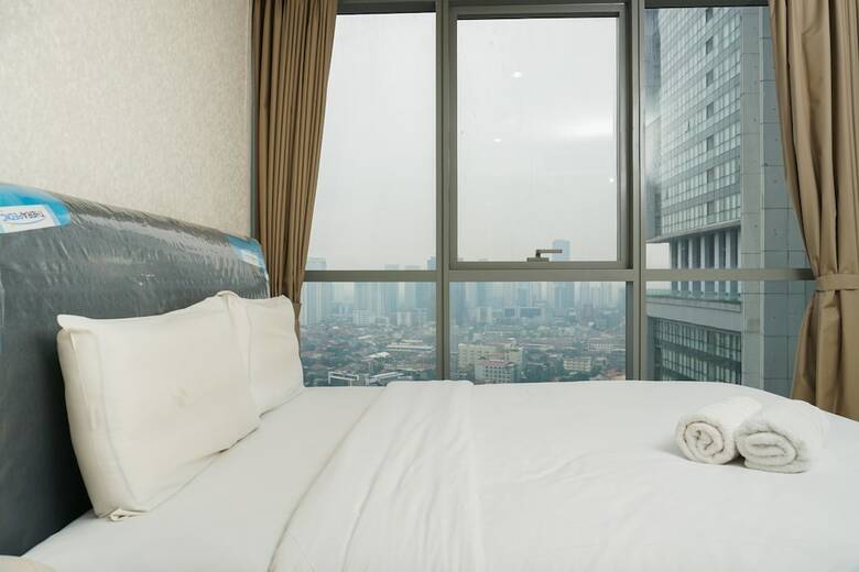 Luxurious 2br Ciputra World 2 Apartment Near Scbd