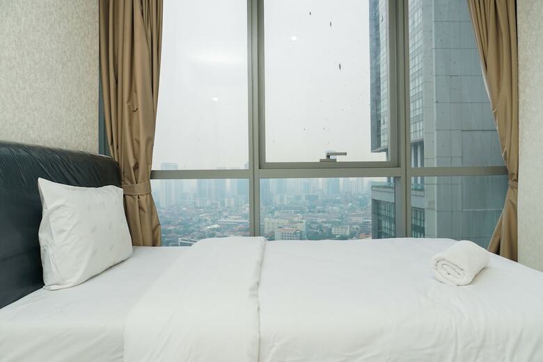 Luxurious 2br Ciputra World 2 Apartment Near Scbd