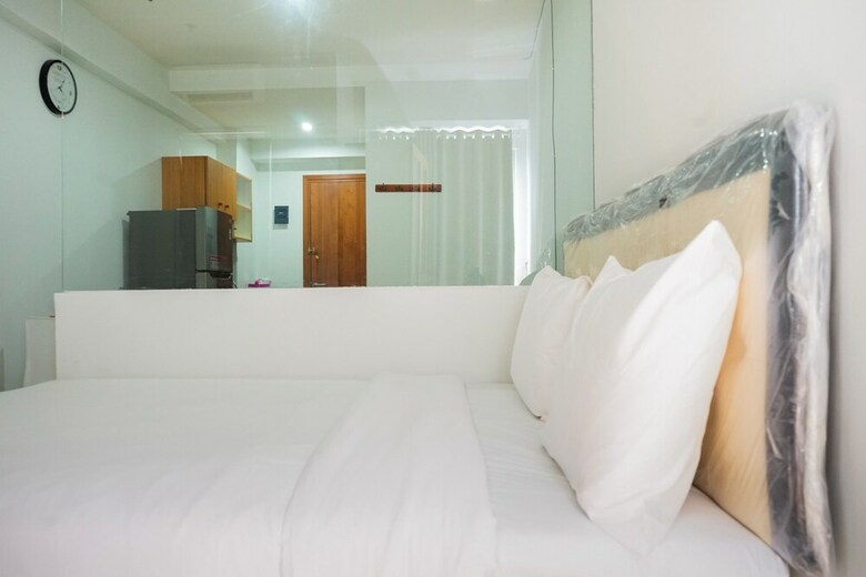 City View Studio Apartment At Titanium Square