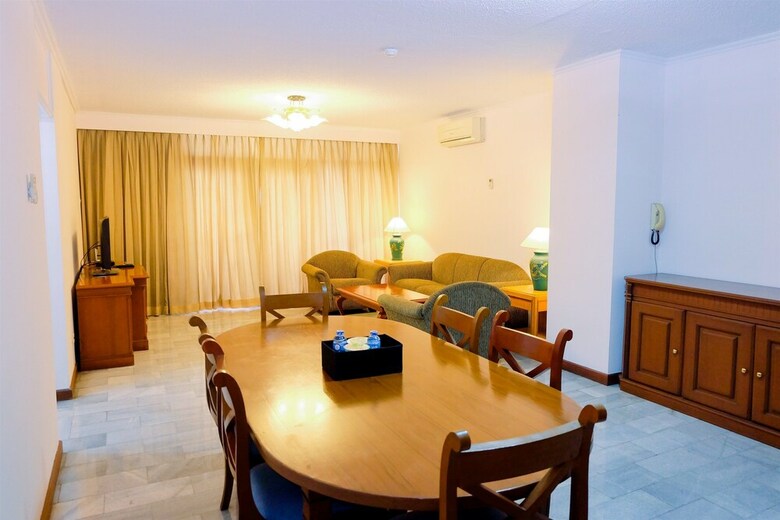 Prime 3br Senopati Apartment Close To Scbd