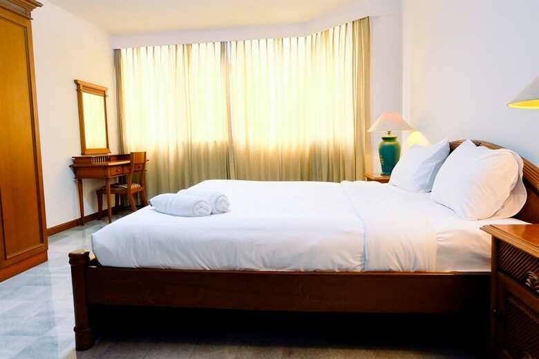 Prime 3br Senopati Apartment Close To Scbd