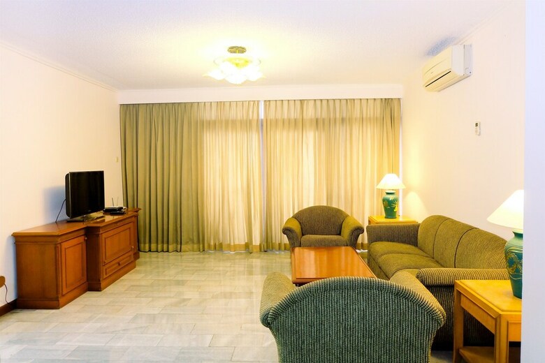 Prime 3br Senopati Apartment Close To Scbd