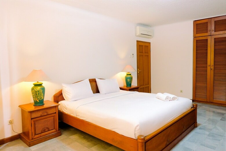 Prime 3br Senopati Apartment Close To Scbd