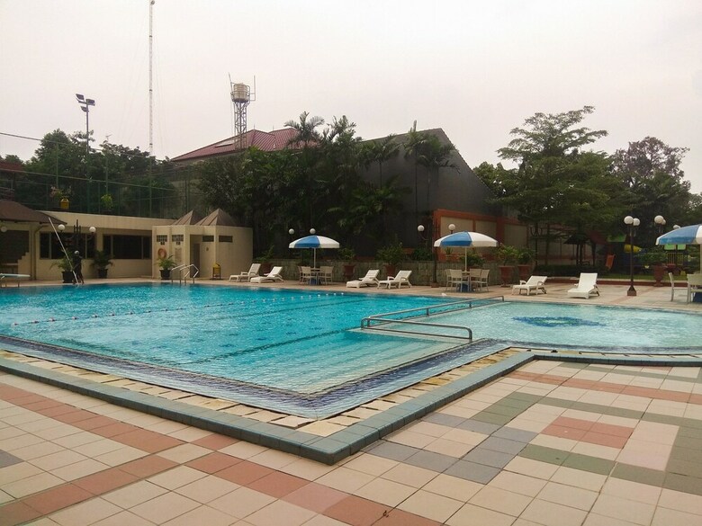Comfortable And Homey 2br Pondok Klub Villa Apartment