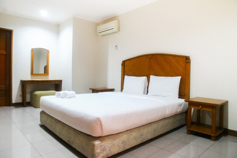 Comfortable And Homey 2br Pondok Klub Villa Apartment