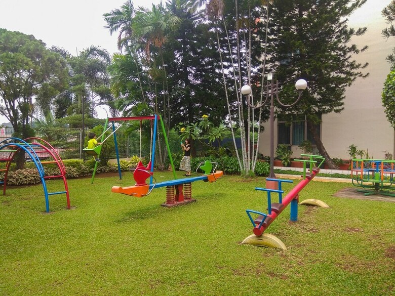 Comfortable And Homey 2br Pondok Klub Villa Apartment