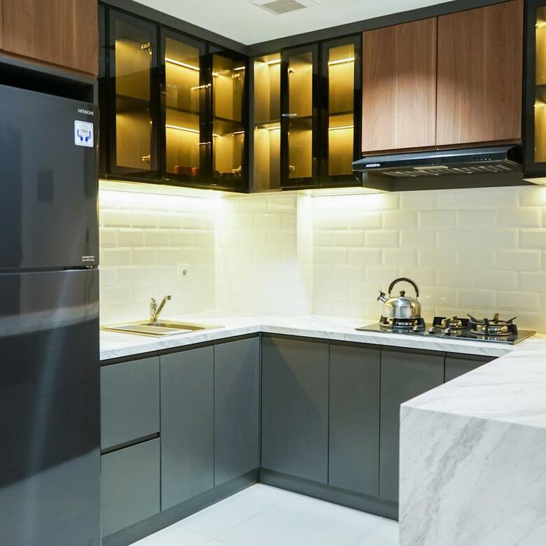 Luxurious And Clean 2br Lexington Residence Apartment