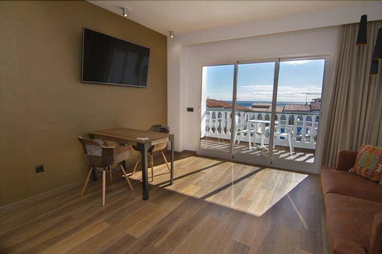 Apartamento Urbanizaci�n Hacienda 10b
