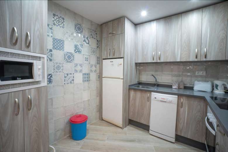 Apartamento Urbanizaci�n Las Palmeras 80