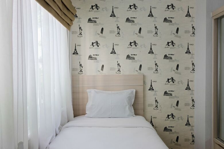 Elegant 2br At The Nest Puri Apartment