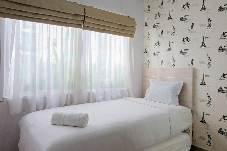 Elegant 2br At The Nest Puri Apartment