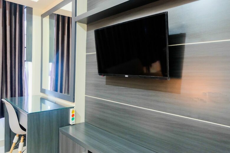 Strategic Location Studio Springlake Apartment