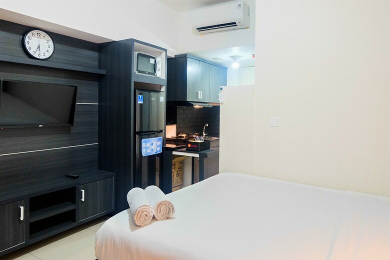 Strategic Location Studio Springlake Apartment