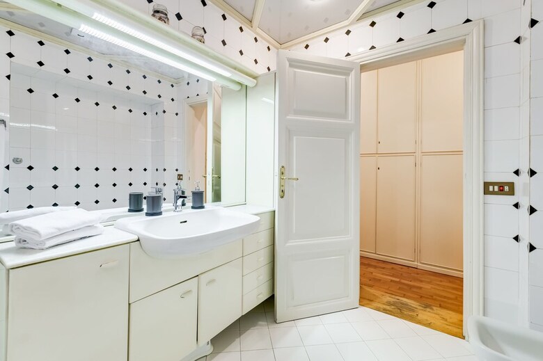 Apartamento Grazia Family Home By Spanish Steps