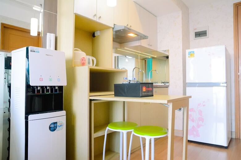 Full Parquette 2br @ Cinere Bellevue Apartment