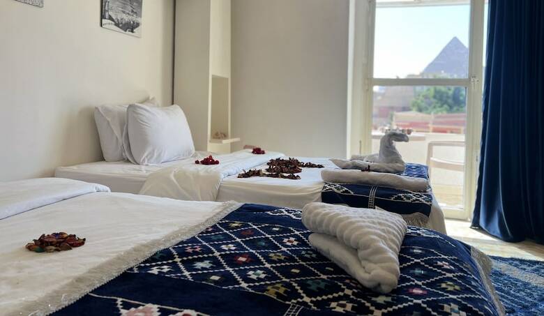 Hotel Pyramids Top Inn