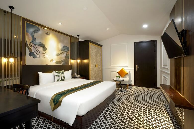 Cicilia Ben Thanh Hotels & Apartment