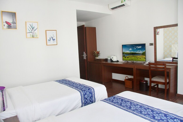 New Century Hotel