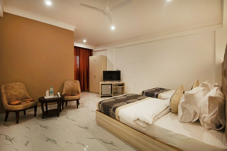 Hotel Almora