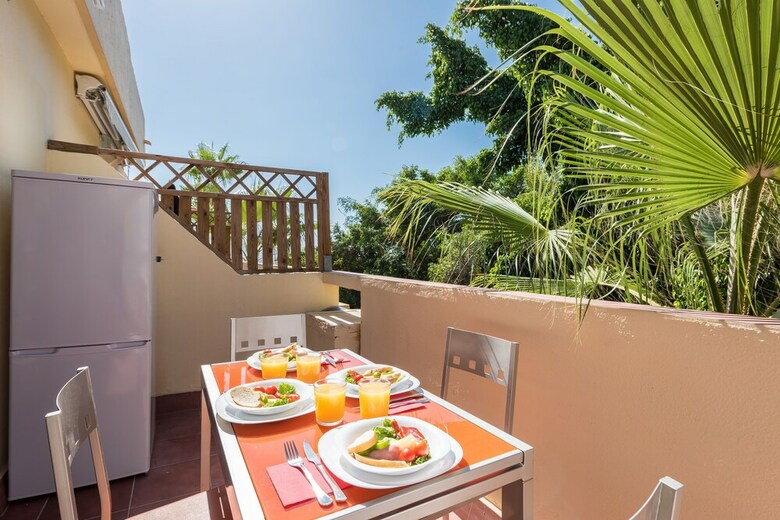 G30. Playa Fa�ab�, Comfortable Apartment, Wifi, Swimming Pool!