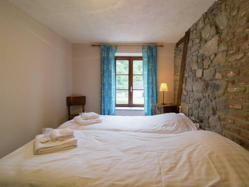 Lodge Holiday Home Le Risdoux Vireuxwallerand