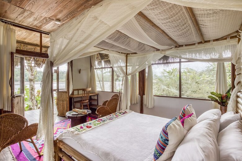 Hostal Selina Shared Amazon Tena