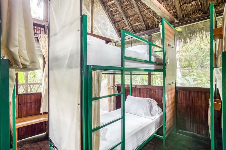 Hostal Selina Shared Amazon Tena