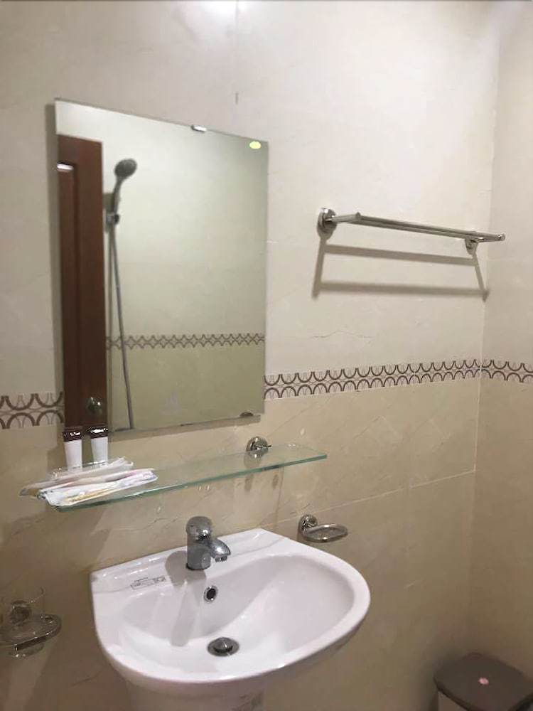 Ban Mai Hotel