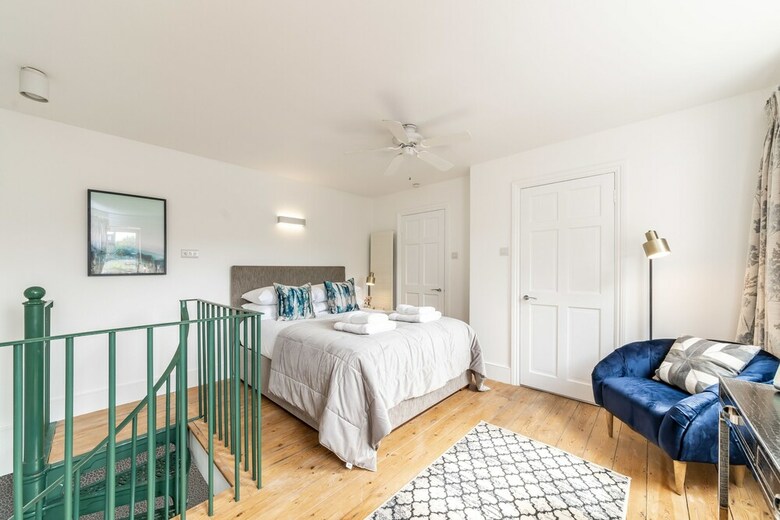 Apartamentos Earls Court House With Patio