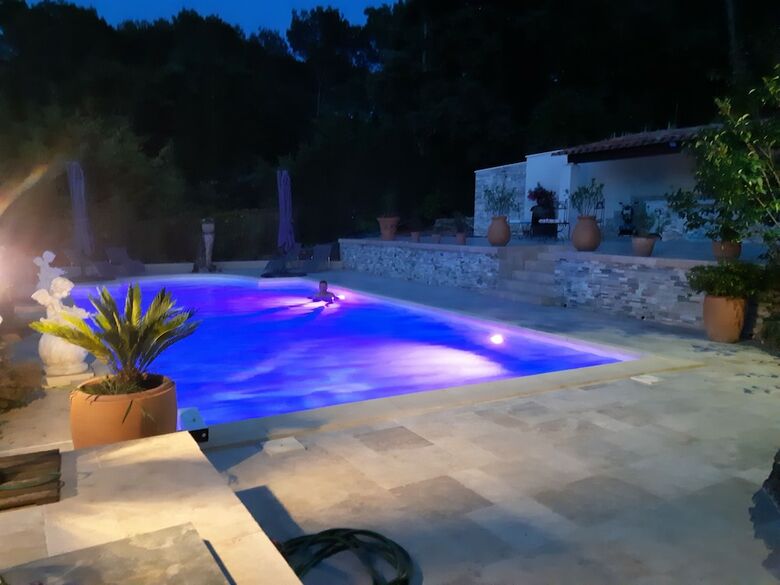 Bed & Breakfast Suite Sup�rieure - Villa La Licorne