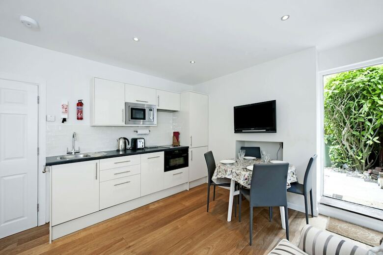 Apartamentos Guest Suite At No. 24 West End Terrace