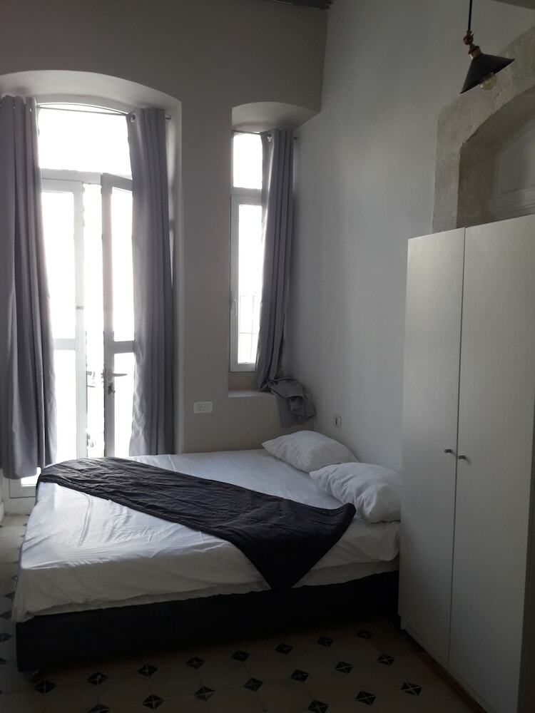 Queen Hotel