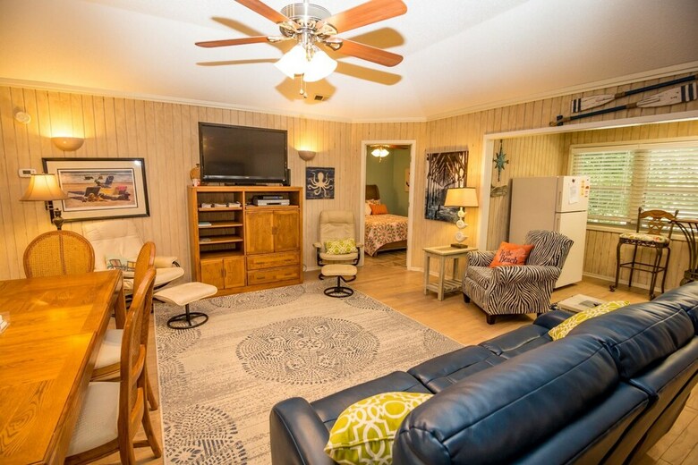 Guest Cottage By Myrtle Beach Vr